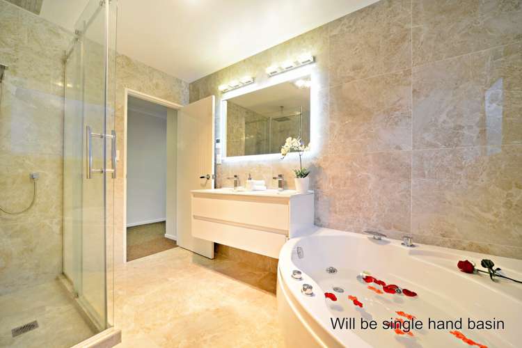 33 Rosewell Crescent Flat Bush_18