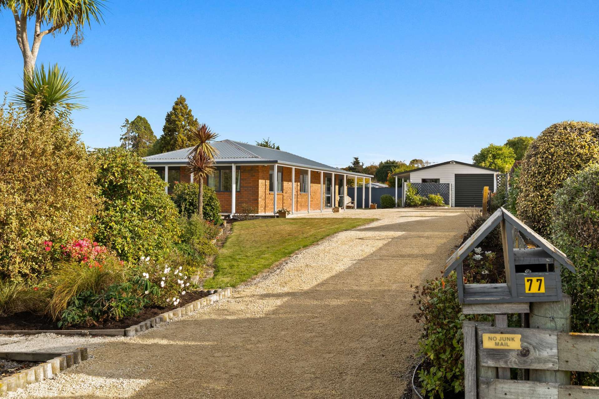 77 Beach Street Waikouaiti_0