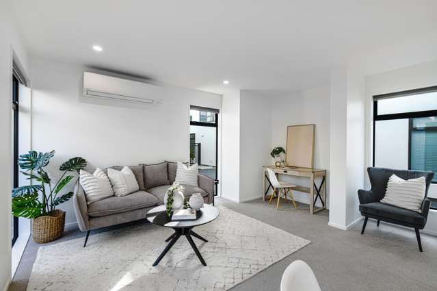 4/10 Brockworth Place Riccarton_2