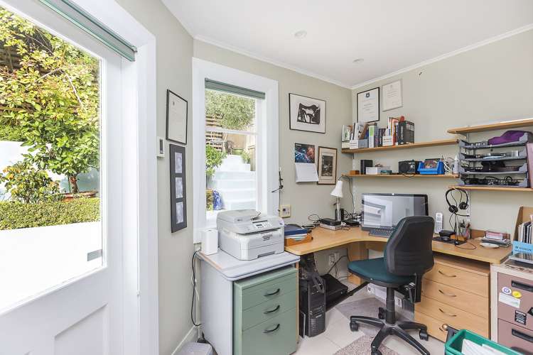 48 Hawker Street Mount Victoria_22