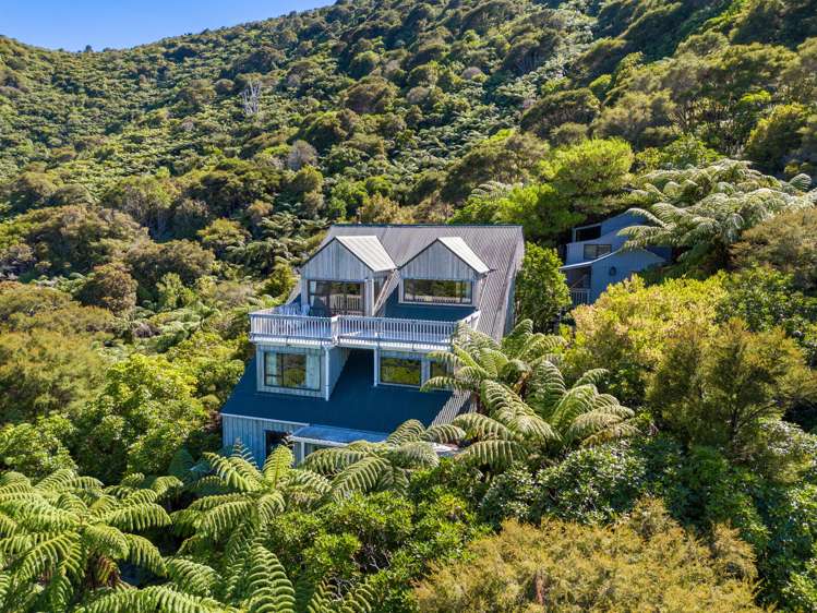 Lot Lot 2/- Karamau Bay_1