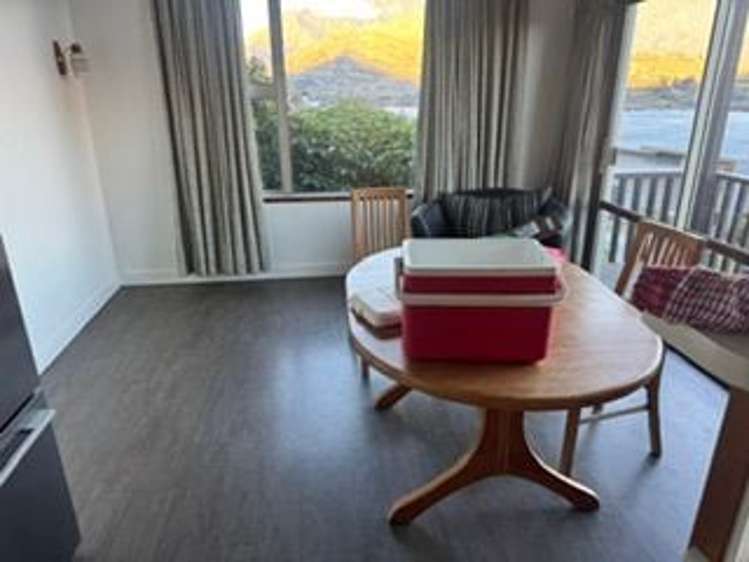 8 Earnslaw Terrace Queenstown_10