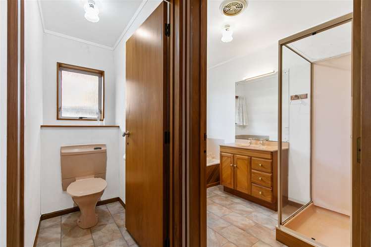 11 Unsworth Drive Unsworth Heights_12