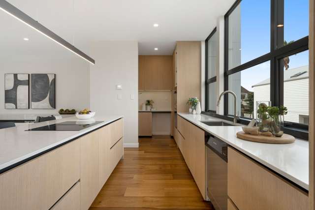 1/8 Sayegh Street Saint Heliers_2
