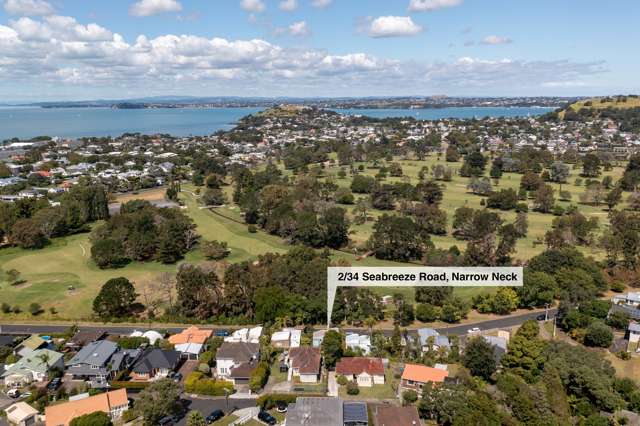 2/34 Seabreeze Road Narrow Neck_2