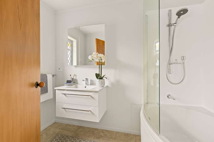 1/102 Churchill Road Rothesay Bay_18