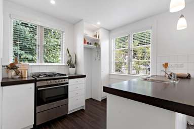 1/26 Alford Street_3