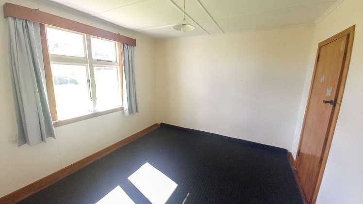 6 Kirkland Street Ohai_9