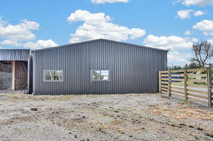 325 Curraghs Road Rolleston_38