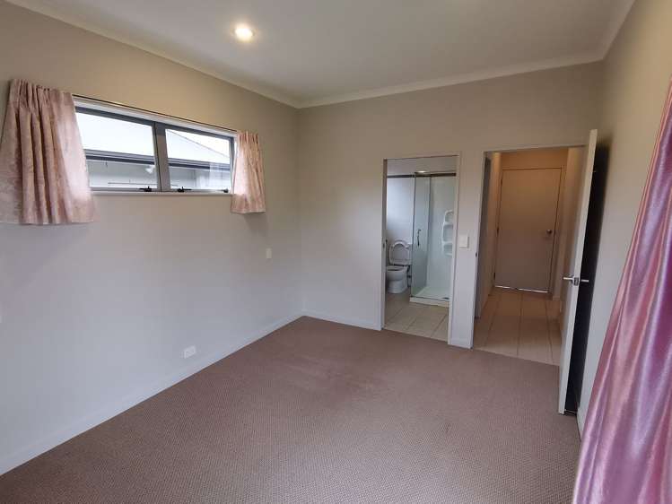 22 Wynne Gray Avenue Stonefields_10