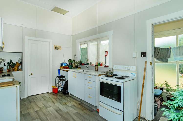 2 Convoy Street New Brighton_13