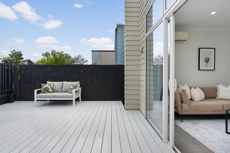 140 Clark Road Hobsonville_6