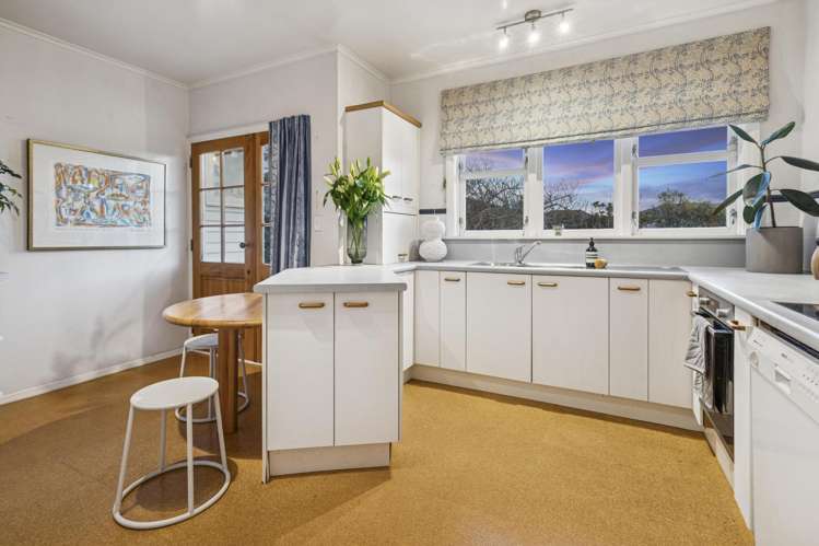 39a Braithwaite Street Karori_40