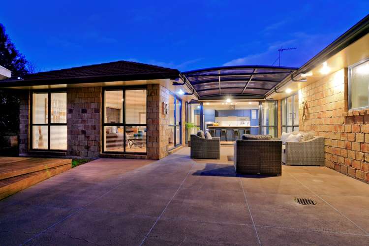 5b Olwyn Place Greenhithe_0