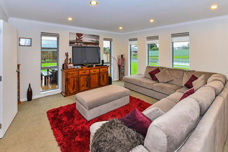 83 Parkhaven Drive Rosehill_12