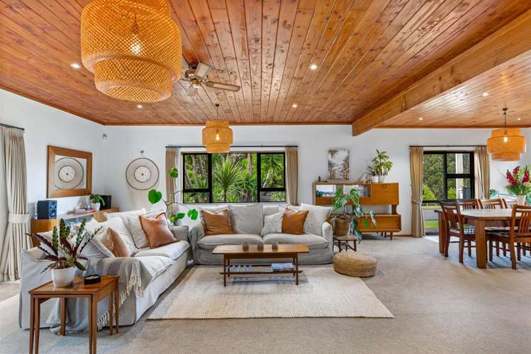 18 Awhiorangi Promenade Swanson_13