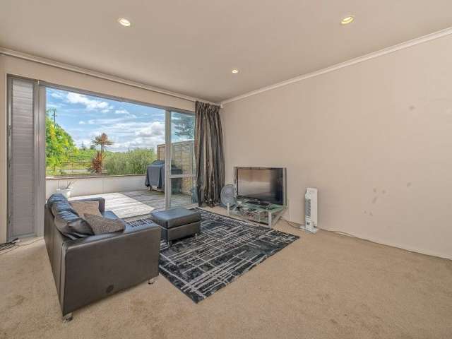 16 Willow Camp Road Takanini_2