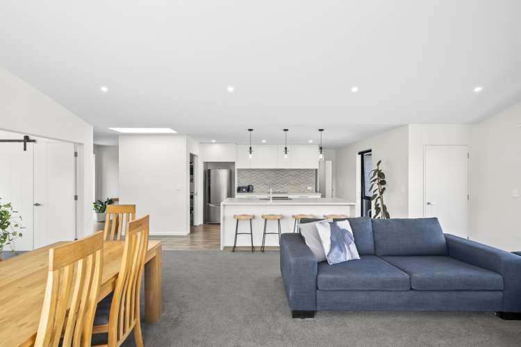 17 Vitalia Crescent Lincoln_8