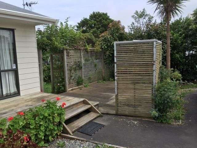 14a Driver Crescent Cannons Creek_1