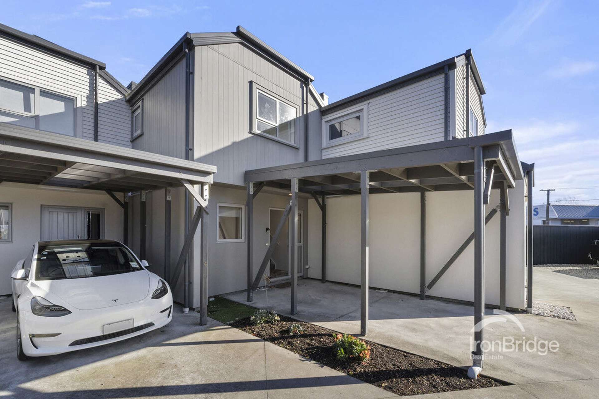 2/32 Avalon Street Richmond_0