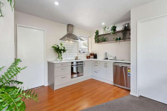 52 Thackeray Place Waltham_1