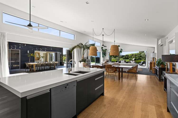 257 Black Barn Road_5