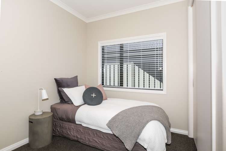 7 Pelorus Avenue Poraiti_11