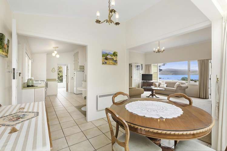 311 Karaka Bay Road Karaka Bays_10