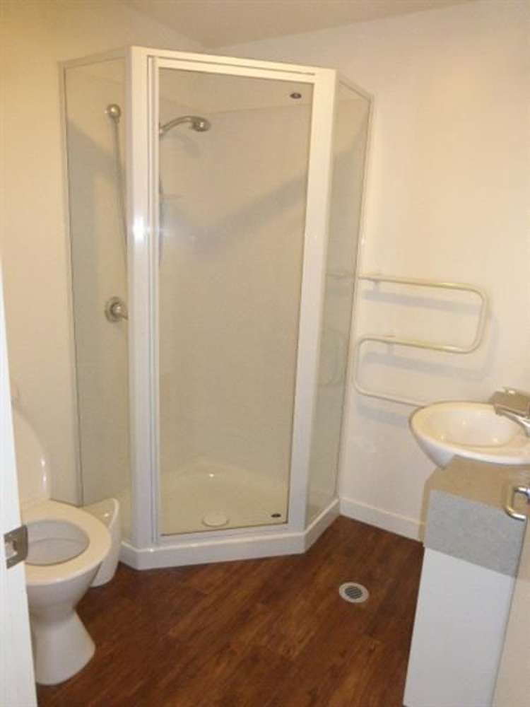 3/57 Charles Street Waltham_5