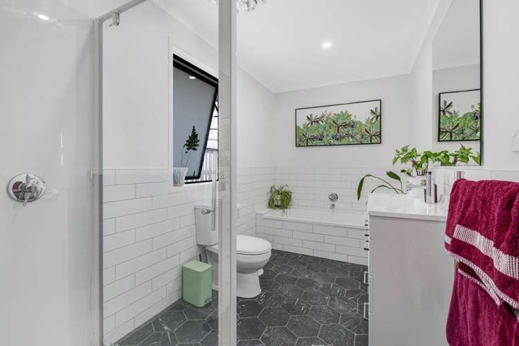 9 St Julia Court Helensville_20