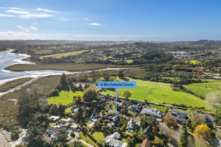 6 Birchwood Grove Greenhithe_26