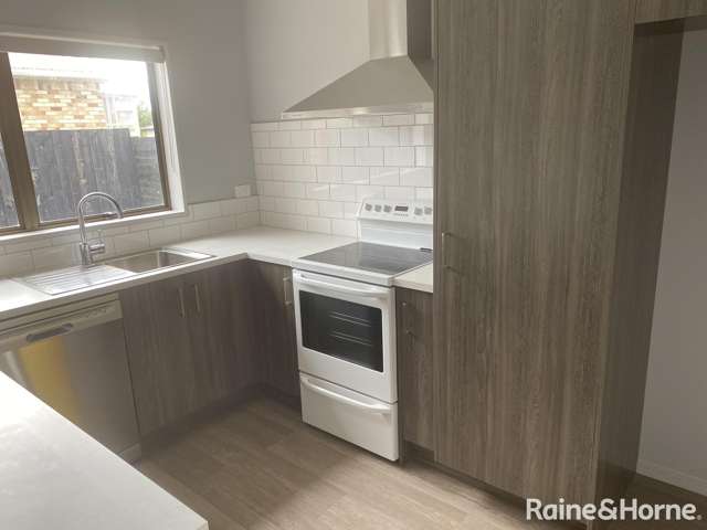 2/63 Ranch Road Mount Maunganui_1