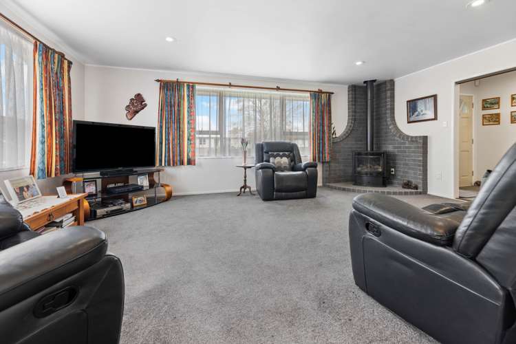 214 West Parkdale Street Tokoroa_16