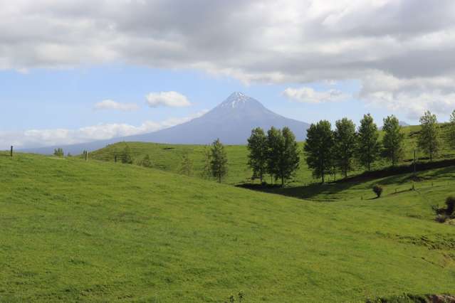 INGLEWOOD DAIRY / GRAZING PROPERTY