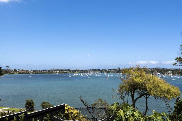 81 Fisher Parade Sunnyhills_25