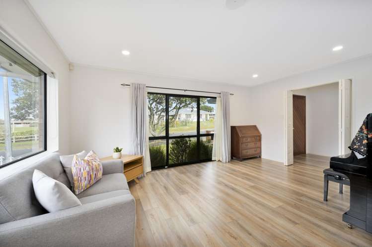 14 Rhinevale Close Henderson_21