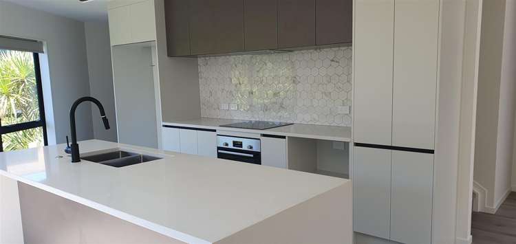 10 Libby Lane Howick_13