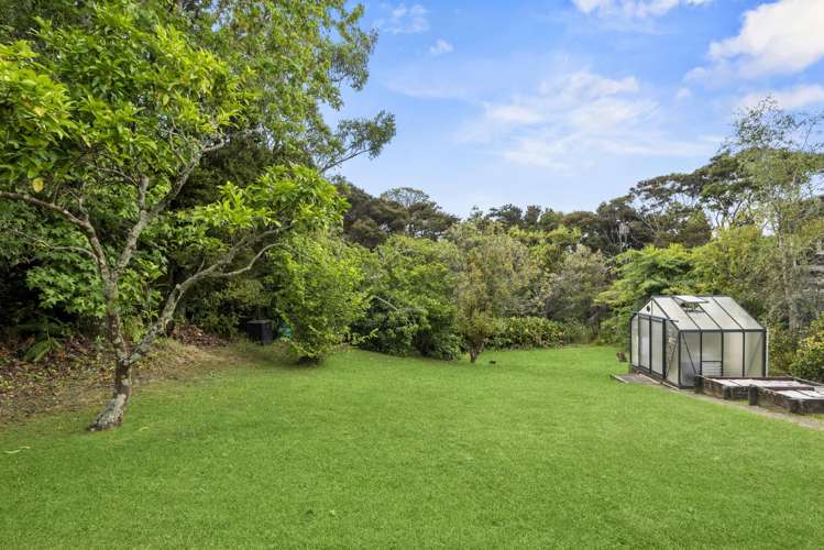 8 Kauri Road Birkenhead_32