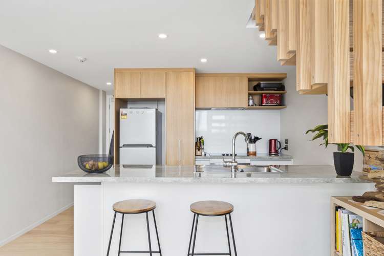 18/436 Maunganui Road Mount Maunganui_5