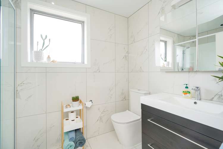 100 Waiau Crescent Kingswell_12