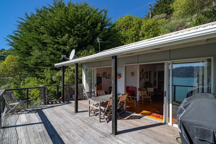 279 Marine Drive Charteris Bay_19