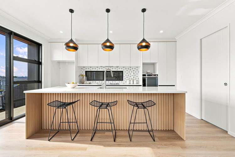 2A Marcel Place Glenfield_12