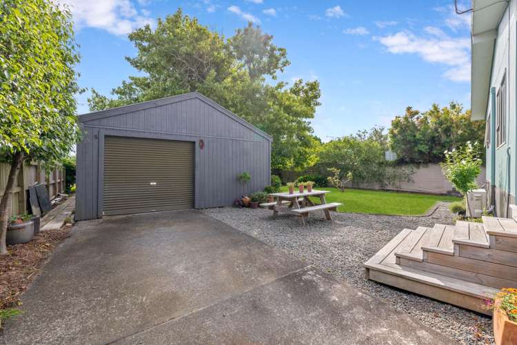 17 Te Moau Avenue Parakai_16