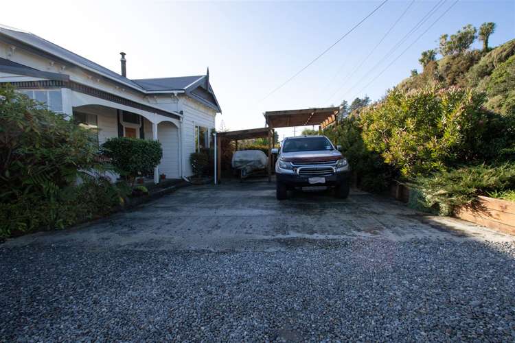 195 Fitzherbert Street Hokitika_17