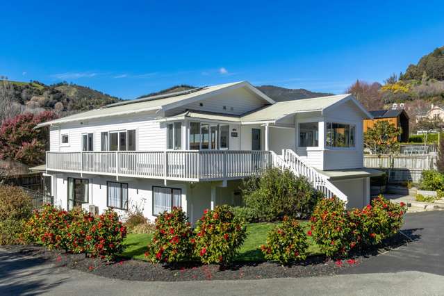 Stylish Living with Income Potential