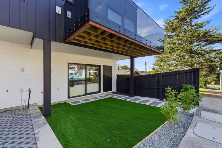 16A&B Emerson Street St Heliers_12