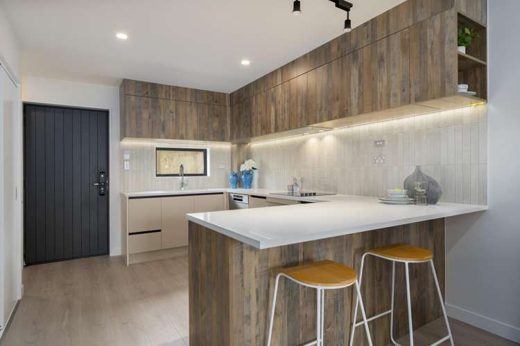 4/31 Tiroroa Avenue Te Atatu South_18