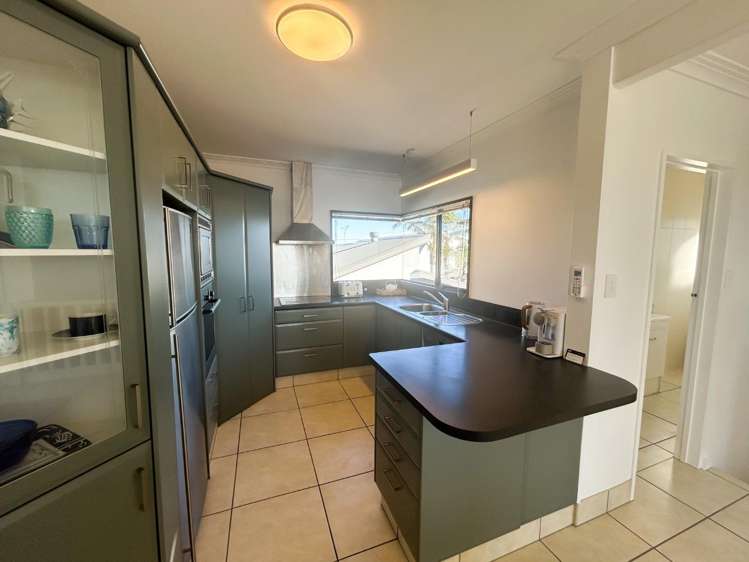 32c Charles Street Westshore_14