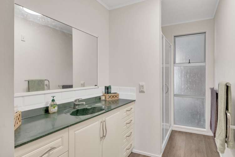 542 Childers Road Te Hapara_20