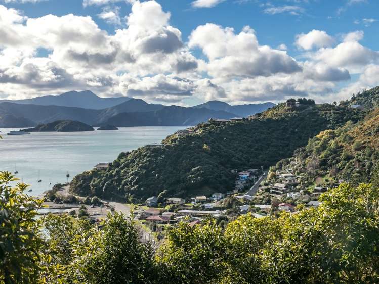 48 Waimarama Street Waikawa_10